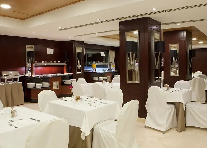 Center Hotel