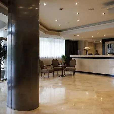 Center Hotel 4*