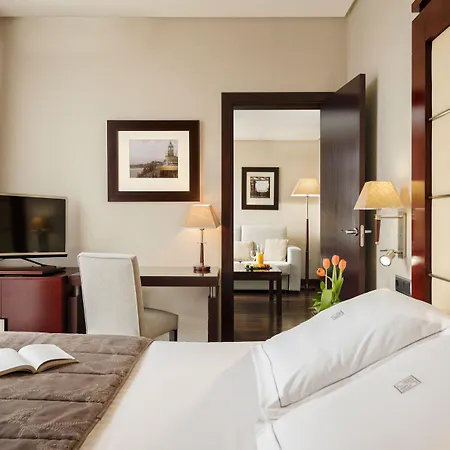 ホテル センター 4*