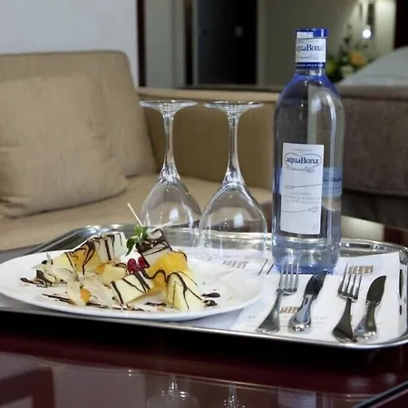 ホテル センター 4*