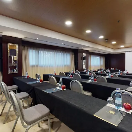 سنتر فندق 4*