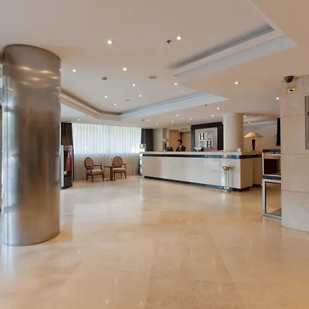 Отель Center Валенсия