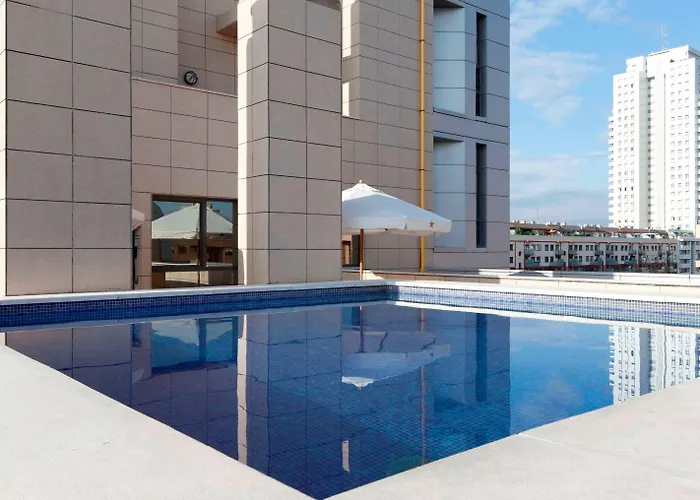 Center 4* Valencia